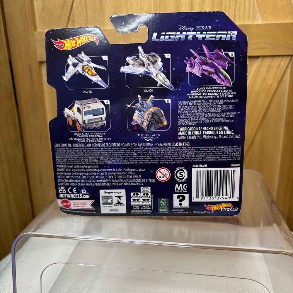 Disney Pixar Lightyear XL-15 Hot Wheels Toy - Picture 3 of 3